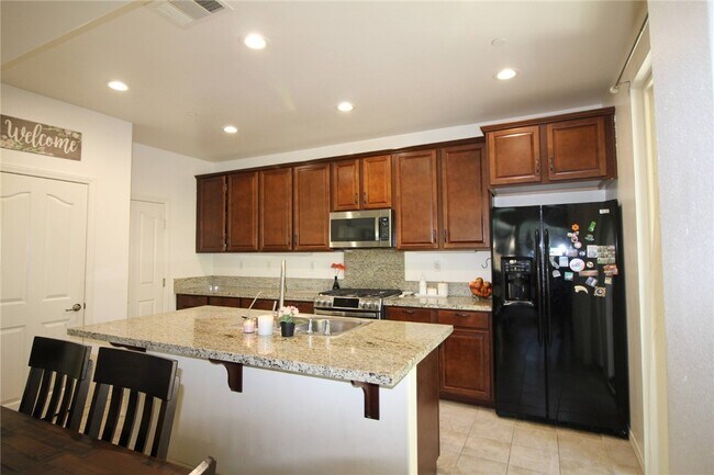 Building Photo - 28207 N Via Sonata Dr