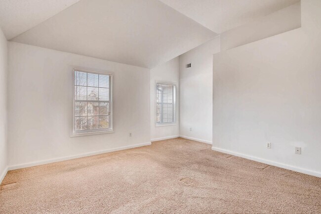 Building Photo - Coming Soon - Modern Comfort Ideal Locatio...