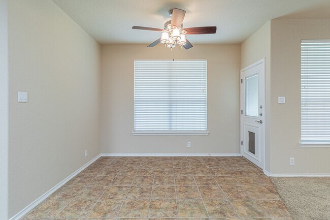 Building Photo - BEAUTIFUL 3 BD/2.5 BA IN SCHERTZ READY FOR...