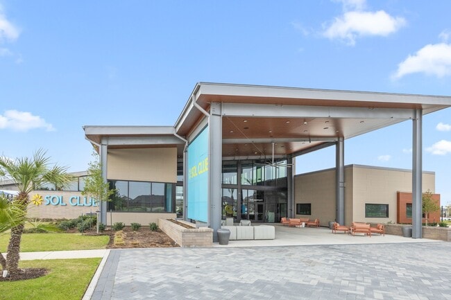 Building Photo - 3225 Isabella Fls Dr