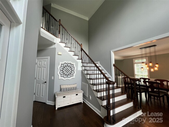 Building Photo - 1212 Toteros Dr