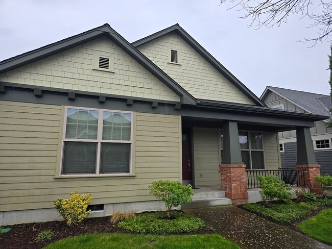 Building Photo - Luxury Living Near Valley River!