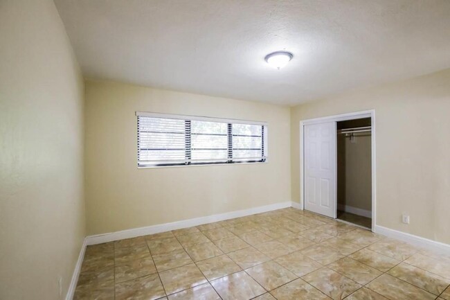 Building Photo - 1730 NW 178th St