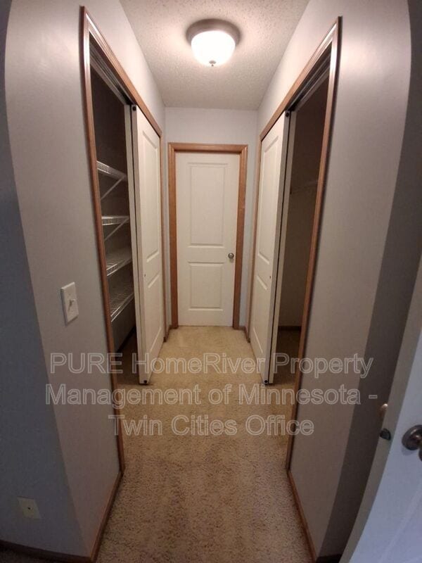 Building Photo - 393 Ojibway Path