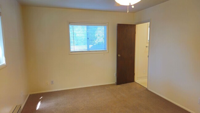 Building Photo - BG Properties, L.L.C.