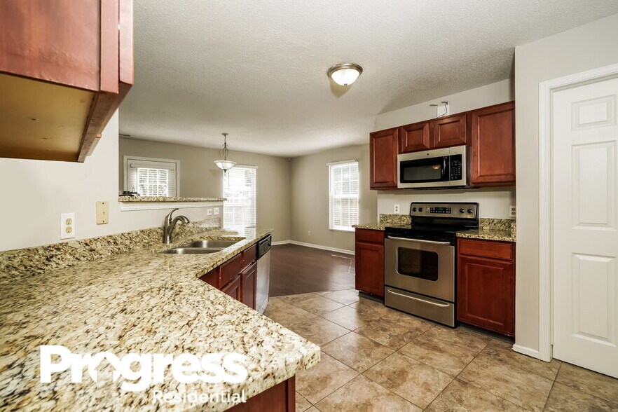 Building Photo - 8317 Becks Mill Ln
