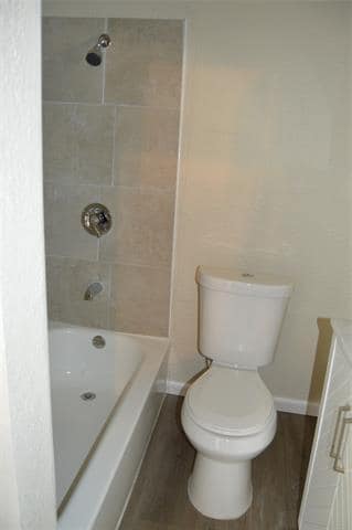 Building Photo - 1403 Bonham St