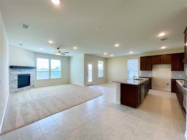 Building Photo - 1805 Nelson St