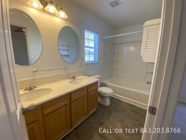 Building Photo - 1604 Ashley Ct