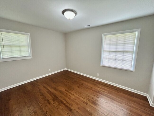 Building Photo - NEWLY RENOVATED - THREE BED/TWO BATH RANCH...