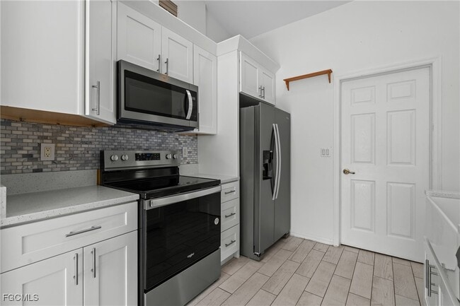 Building Photo - 2613 39th St SW