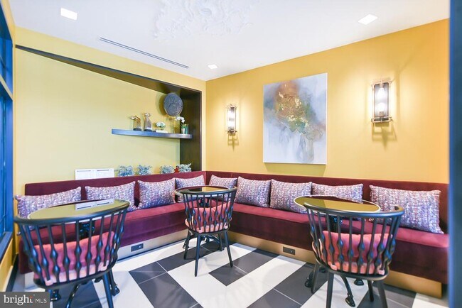 Building Photo - 901 H St NE