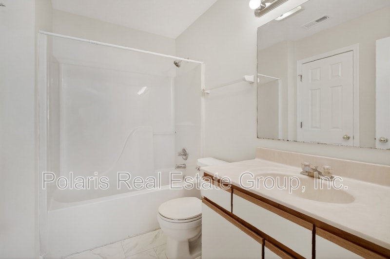 Building Photo - 439 Venus Dr