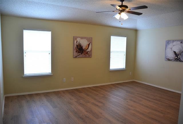 Building Photo - 9809 Carter Dr