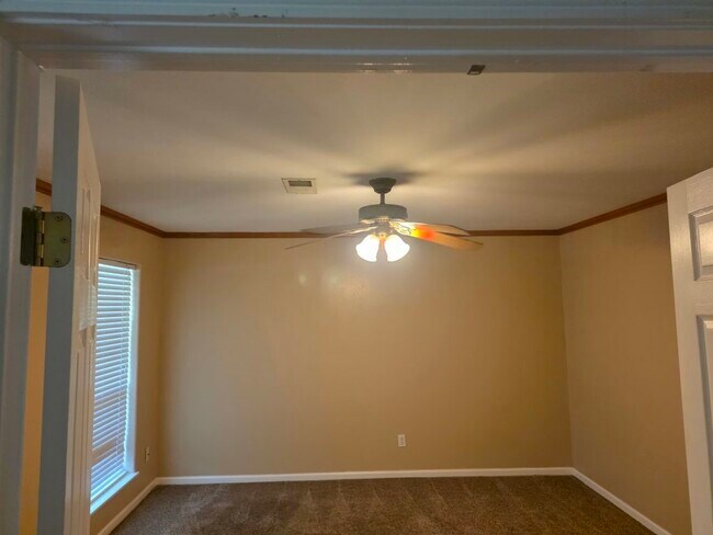 Building Photo - 13600 FM1314