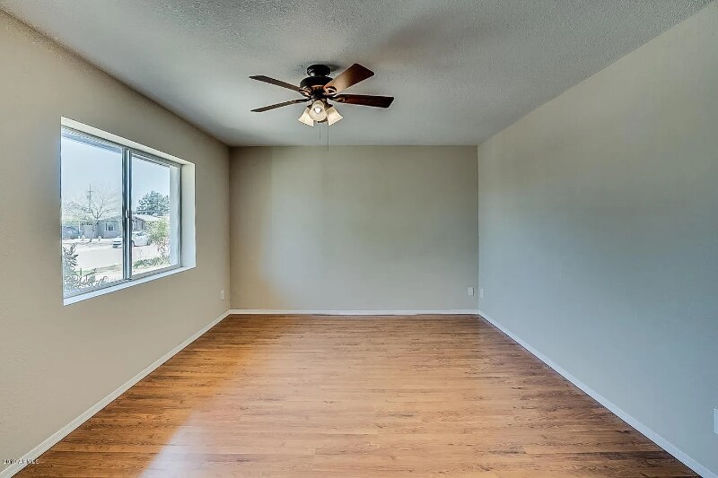 Building Photo - 2110 N Van Ness Ave