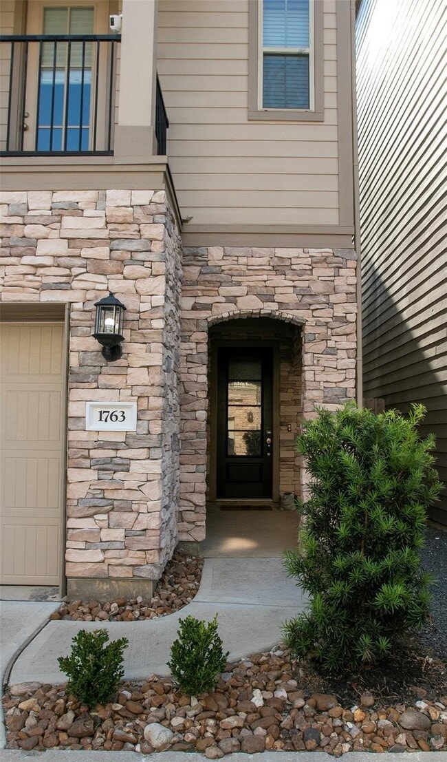Building Photo - 1763 Monarch Ridge Dr
