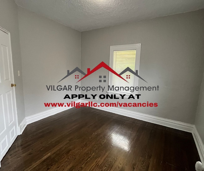 Building Photo - 3 bedrooms, 1 bathroom home in Gary, IN