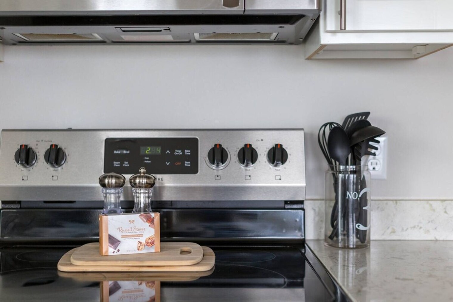 Building Photo - 624 E 32nd St