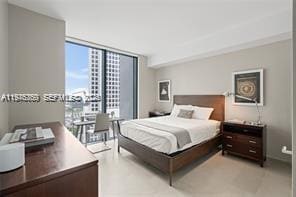 Building Photo - 68 SE 6th St