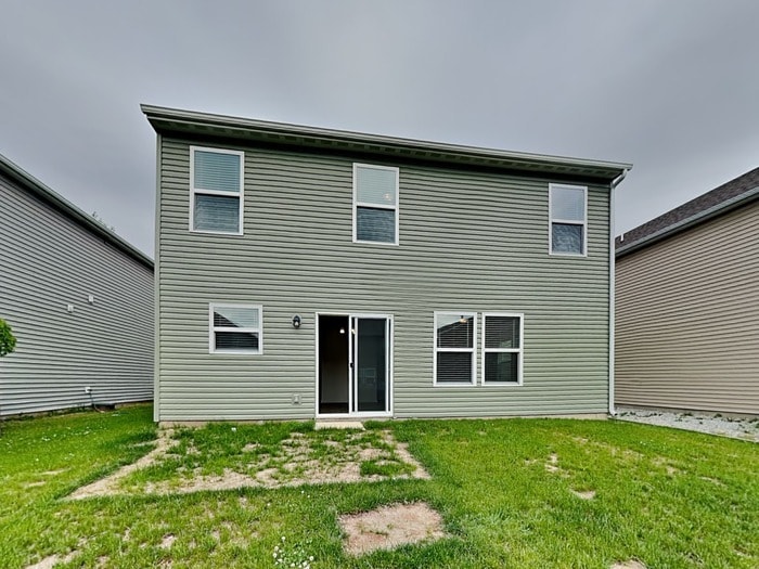 Building Photo - 10921 Woods Dr
