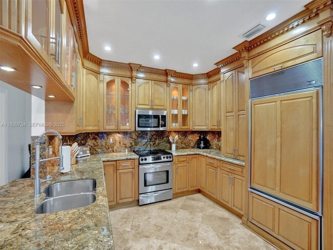 Building Photo - 12401 SW 77th St