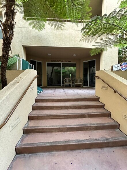 Building Photo - 1301 Cabrillo Ave