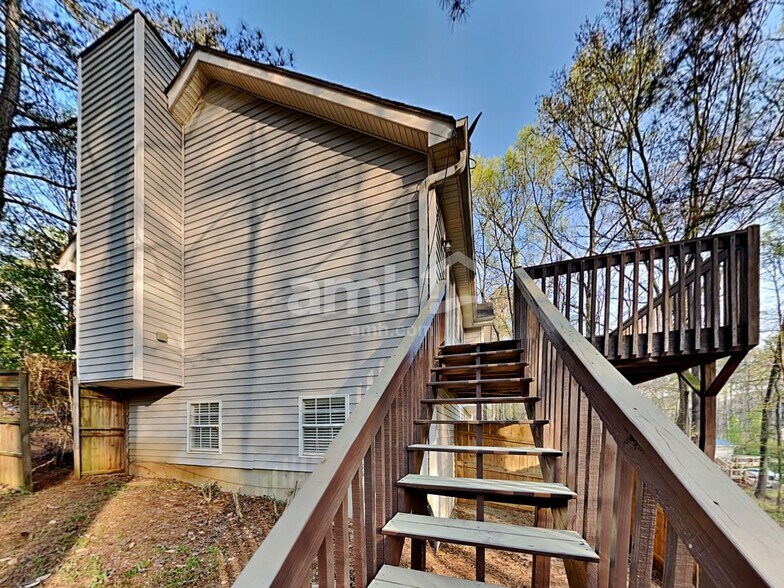 Building Photo - 154 Spring Creek Ct