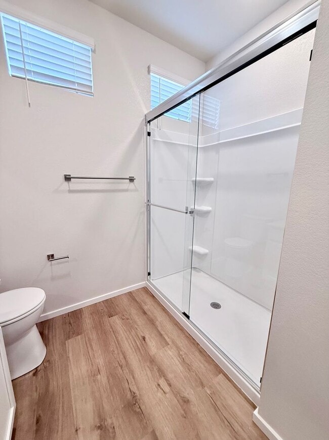 Building Photo - Modern 2-Bedroom Condo in Fort Collins - B...