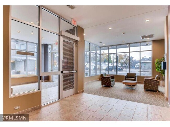 Building Photo - 7600 Lyndale Ave S