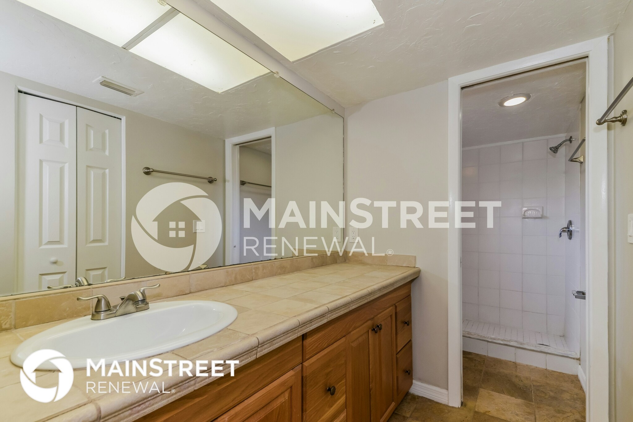 Building Photo - 6384 Samoa Dr