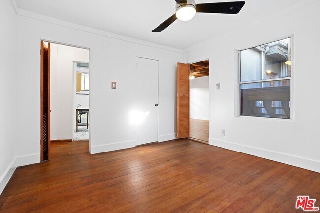 Building Photo - 24 Westminster Ave