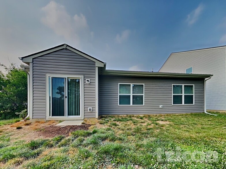 Building Photo - 1229 S Aberdeen Dr