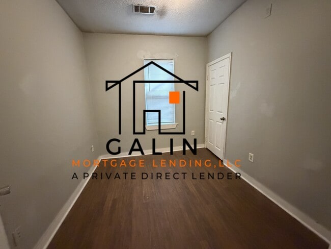 Building Photo - 1247 Carr Ave