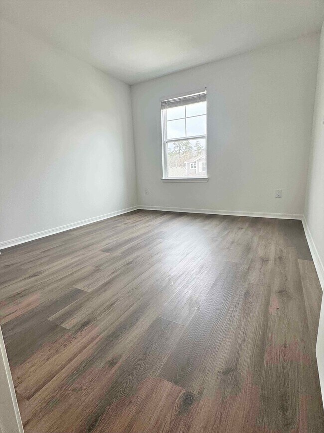 Building Photo - 21510 Austell Pond Dr