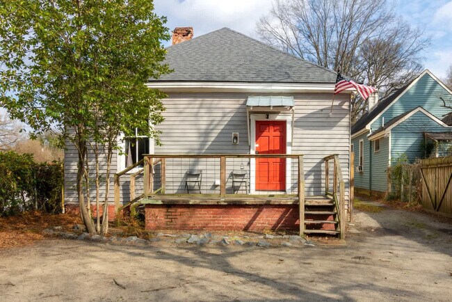 Building Photo - 737 3rd Ave