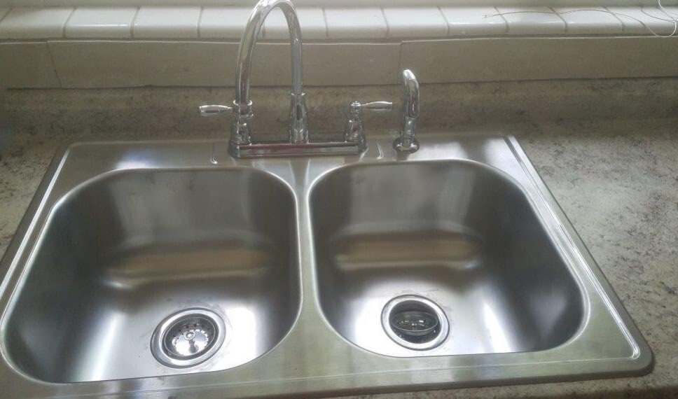 Building Photo - 1935 W Walnut St