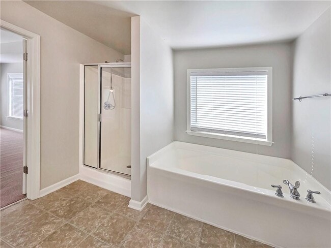 Building Photo - 5425 Fieldfreen Dr