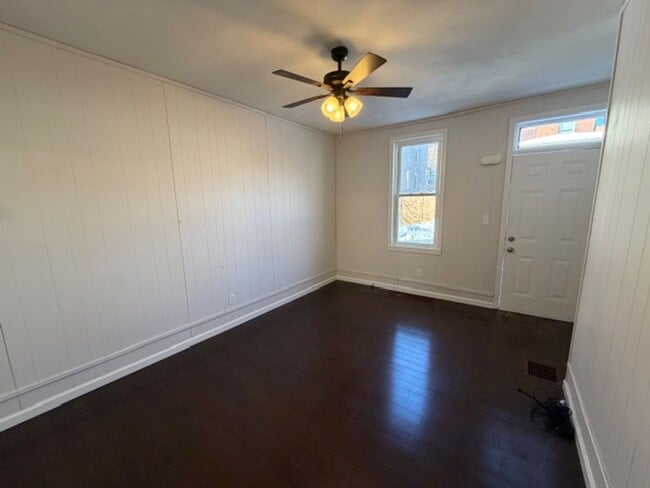 Building Photo - Beautiful Home for Rent With Some Utilities Included