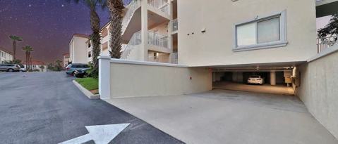 Building Photo - 157 Marine St