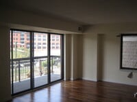 Building Photo - 700 1st St