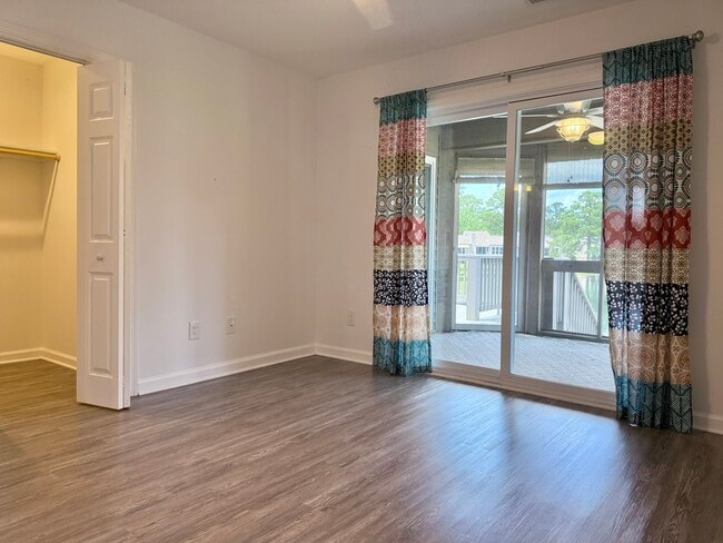 Building Photo - 7162 Windward Dr