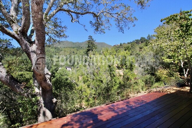 Building Photo - Luxury ADU near Cascade Falls - New Constr...