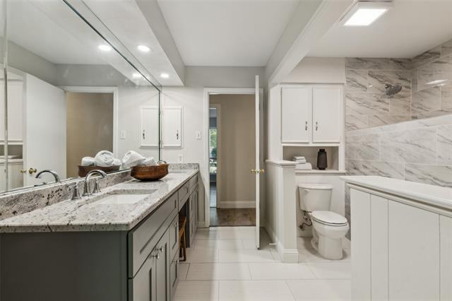 Building Photo - 6908 Heatherknoll Dr