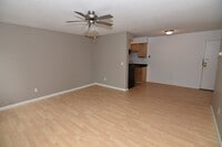 Building Photo - 2740 Pleasant