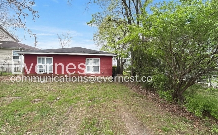 Building Photo - 1525 Kirby Ave