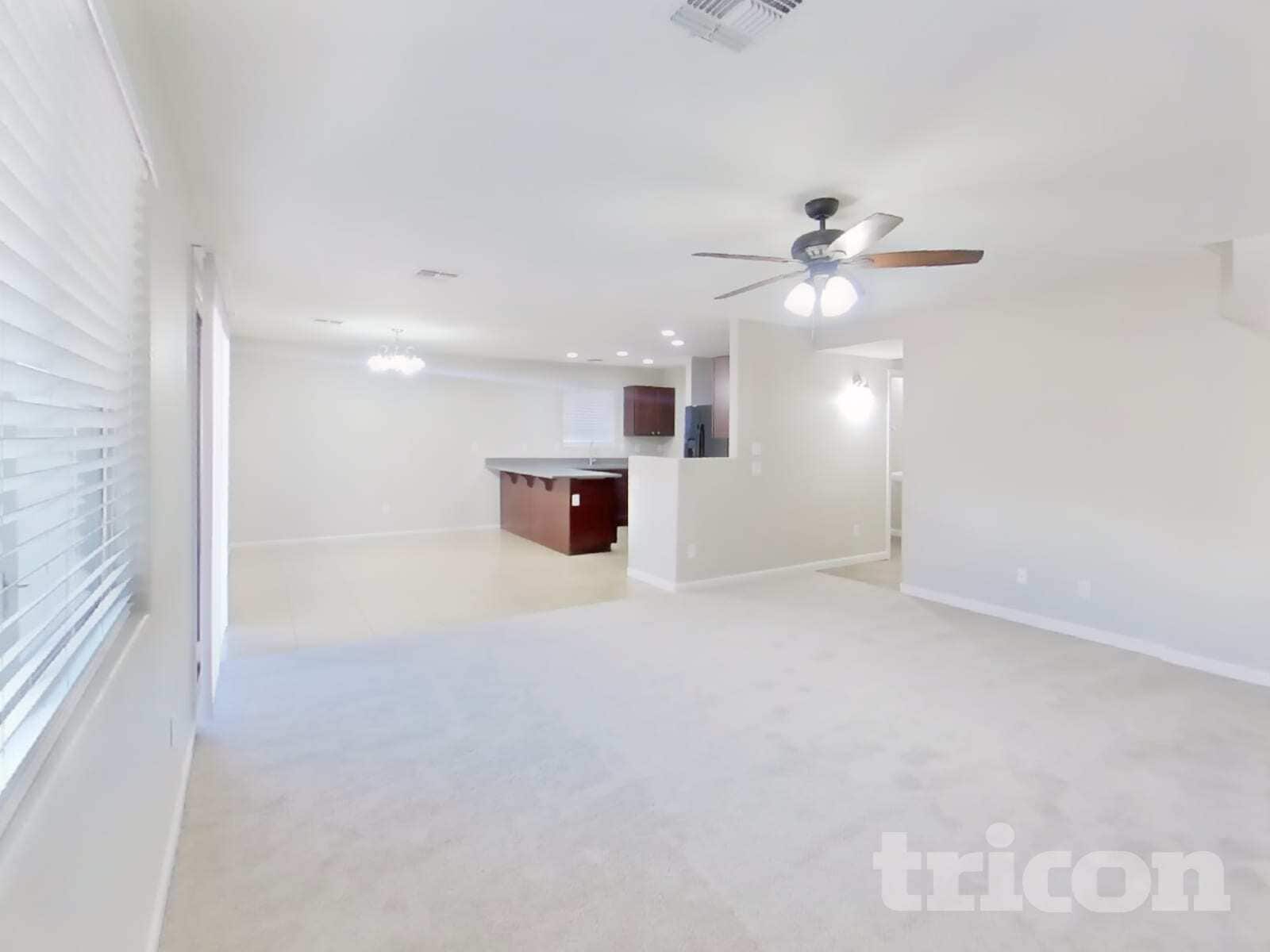 Building Photo - 396 W Corriente Ct