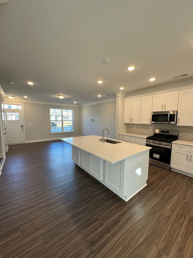 Building Photo - Beautiful, New Constuction Townhome Close ...