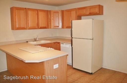 Building Photo - 1233 Purdue Ave