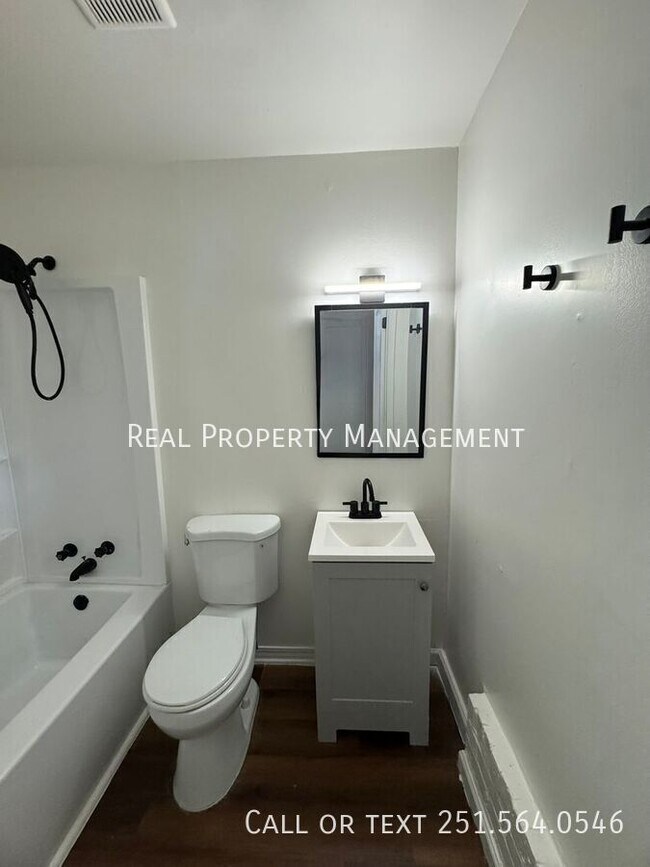 Building Photo - 265 Thrift St